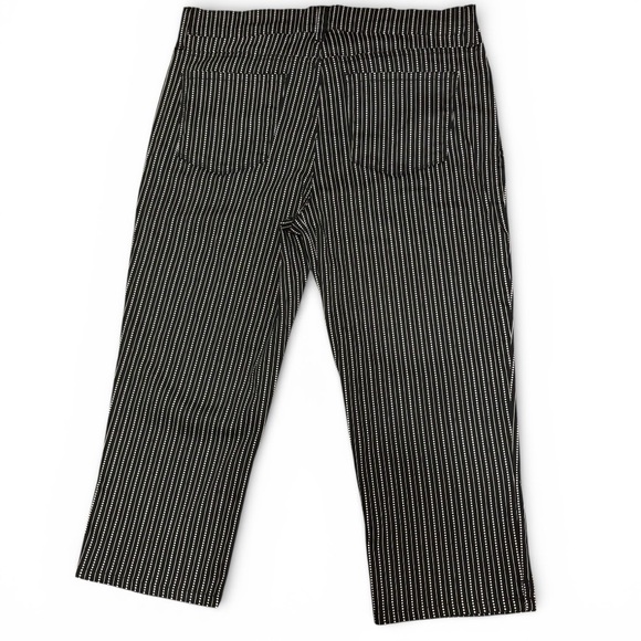 NYDJ Black and White Striped Cropped Pants - Picture 2 of 8